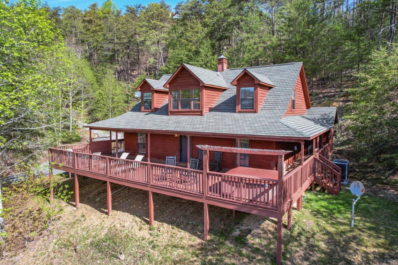 Private Mountain Cabin, Hot Tub Escape In The Smokies, With The View Sevierville Esterno foto