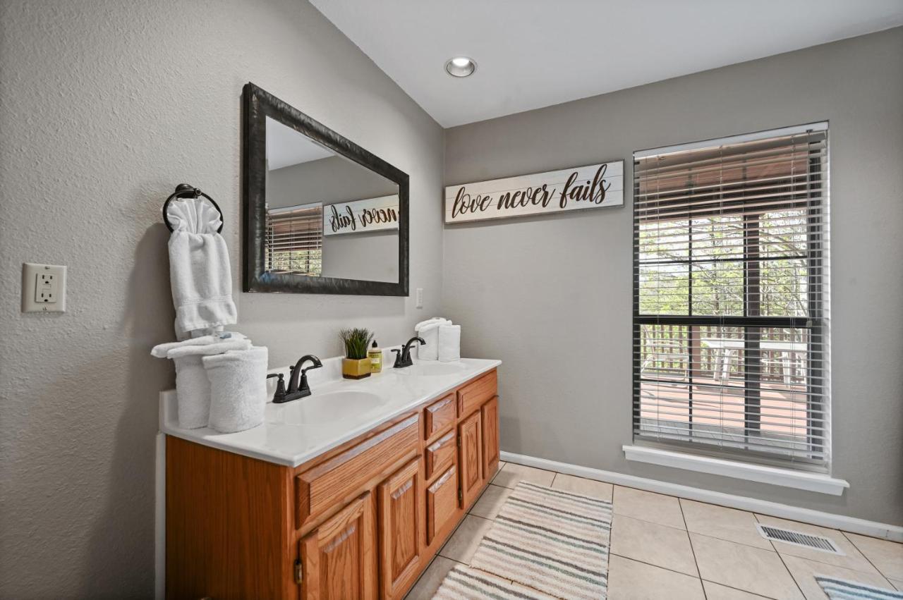 Private Mountain Cabin, Hot Tub Escape In The Smokies, With The View Sevierville Esterno foto