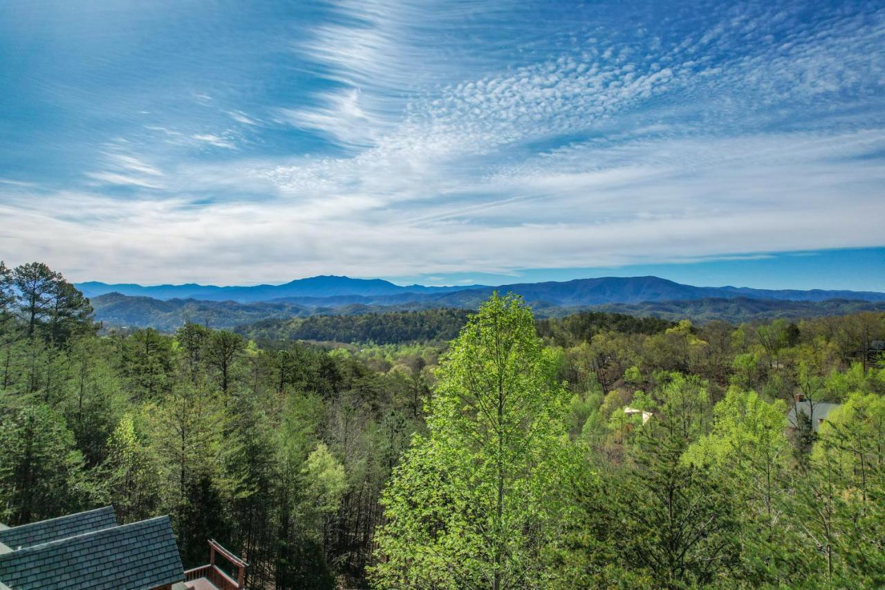 Private Mountain Cabin, Hot Tub Escape In The Smokies, With The View Sevierville Esterno foto